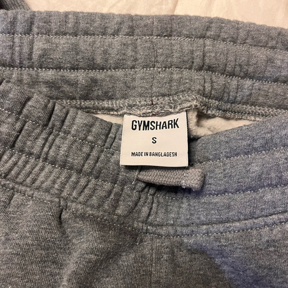 Gymshark Heather Gray Sweatpants - Picture 3 of 3